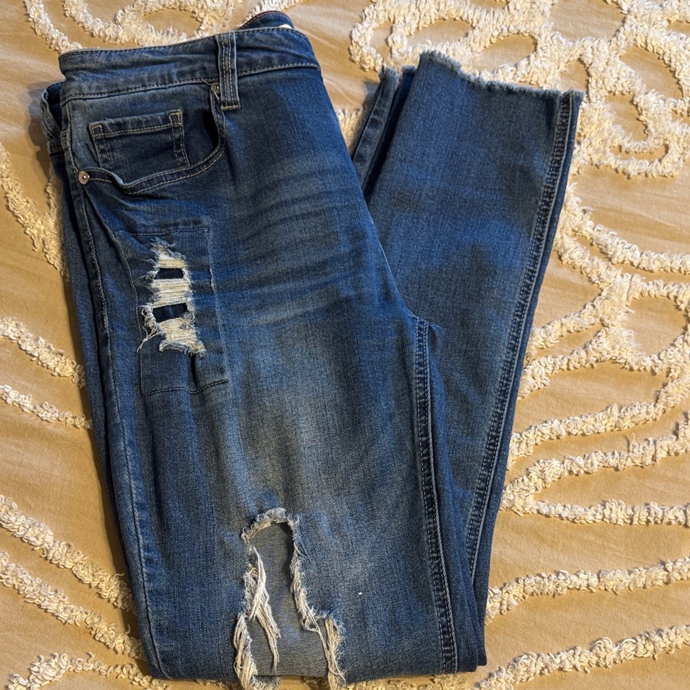 Seven7 Distressed Ankle Jeans in Deep Blue